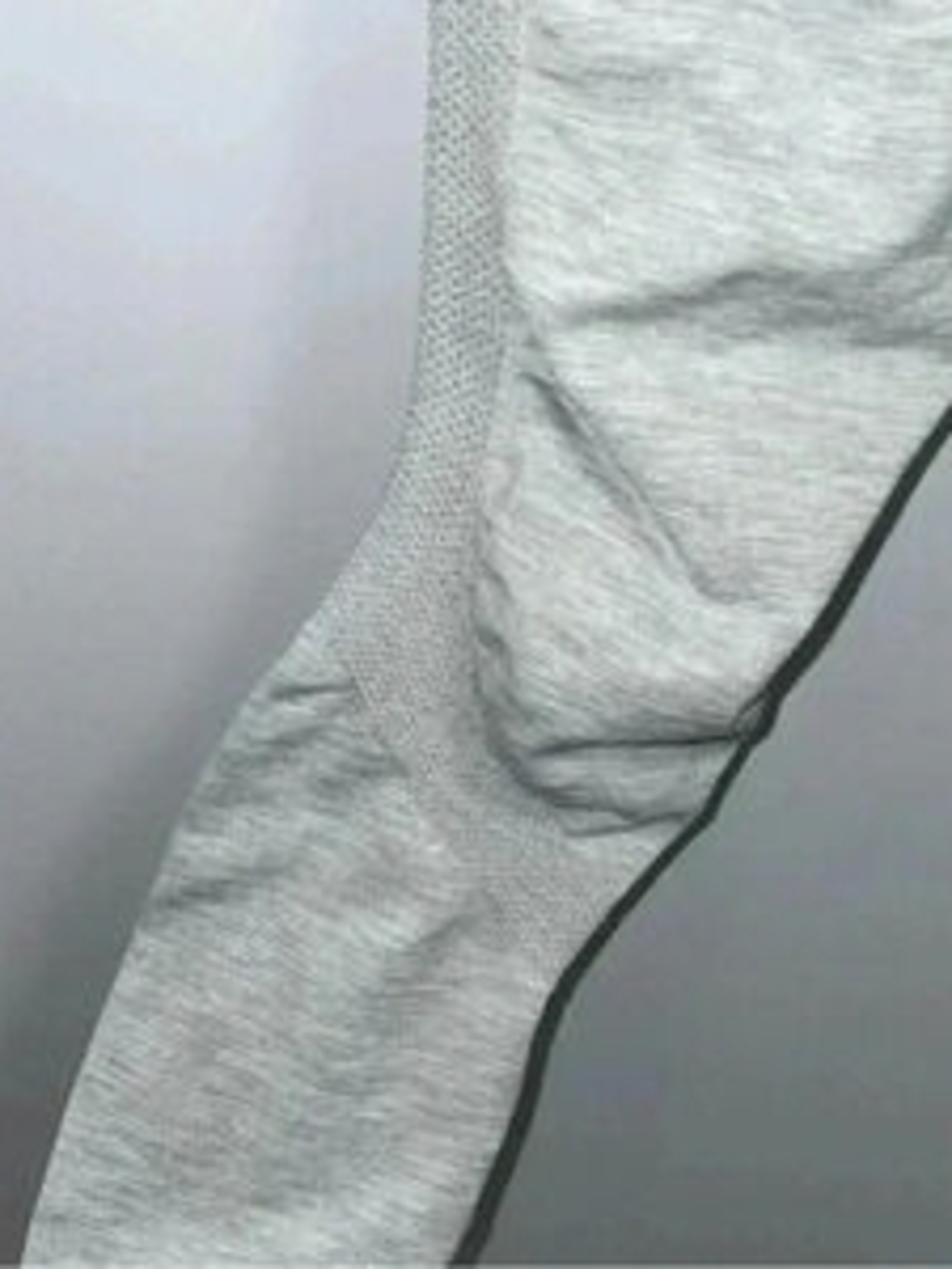 Alphalete Heather Gray Women's High-Rise Leggings - Picture 3 of 5